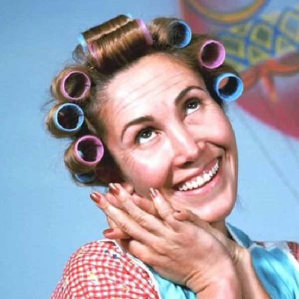 meme-203-dona-florinda-gerador-de-memes.