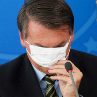 Bolsonaro Máscara Errada